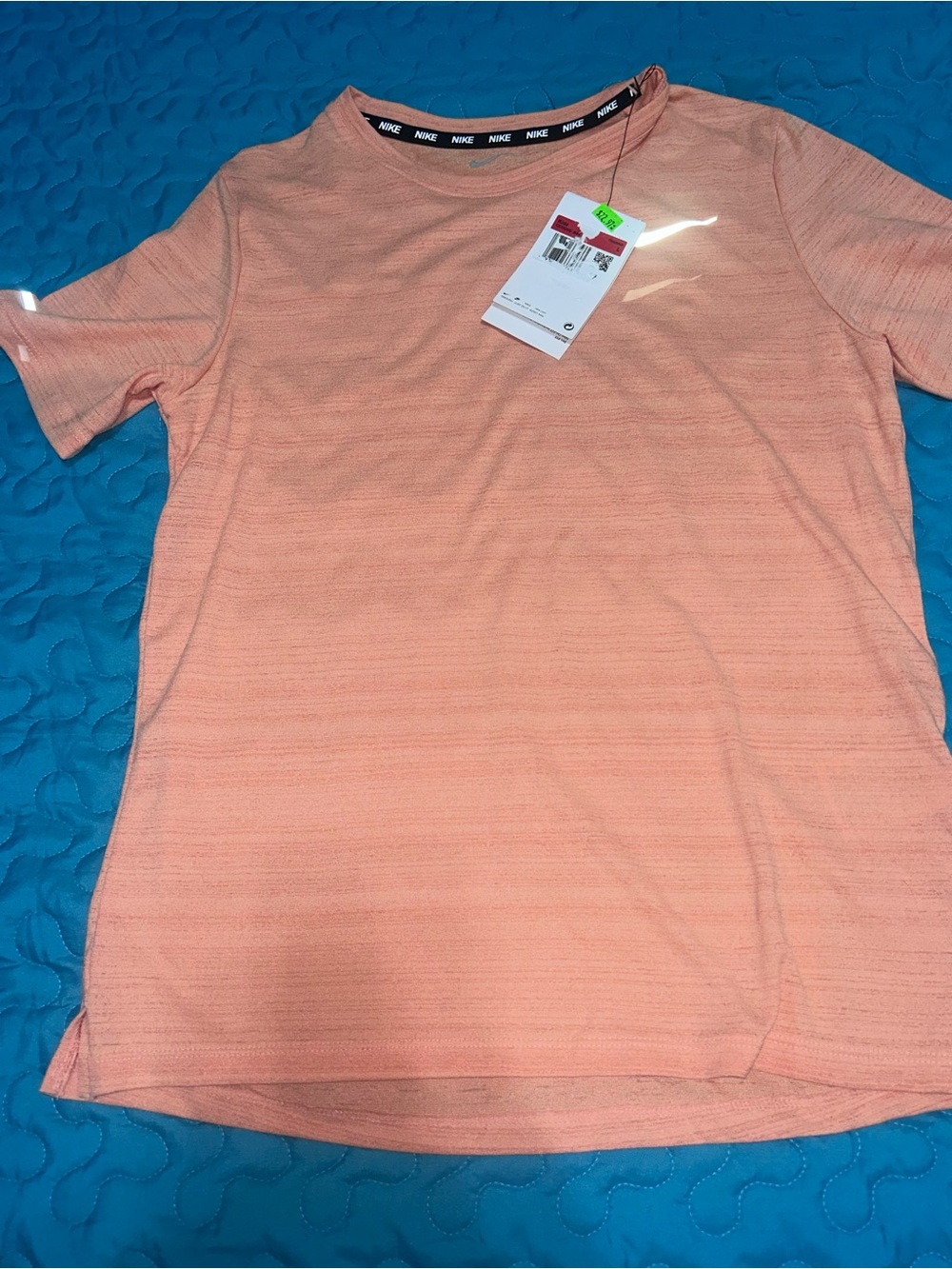 Nike Kid’s Unisex Peach Short-Sleeve Athletic Tee